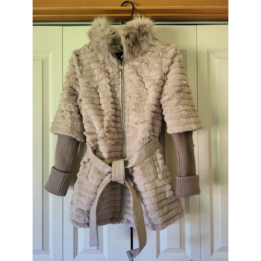 Genuine Chinchilla Rabbit Fur Women's Jacket Size M with Arctic Fox Fur Collar